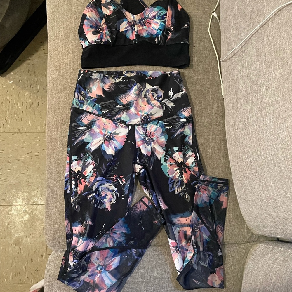 Fashion nova workout outfit good condition